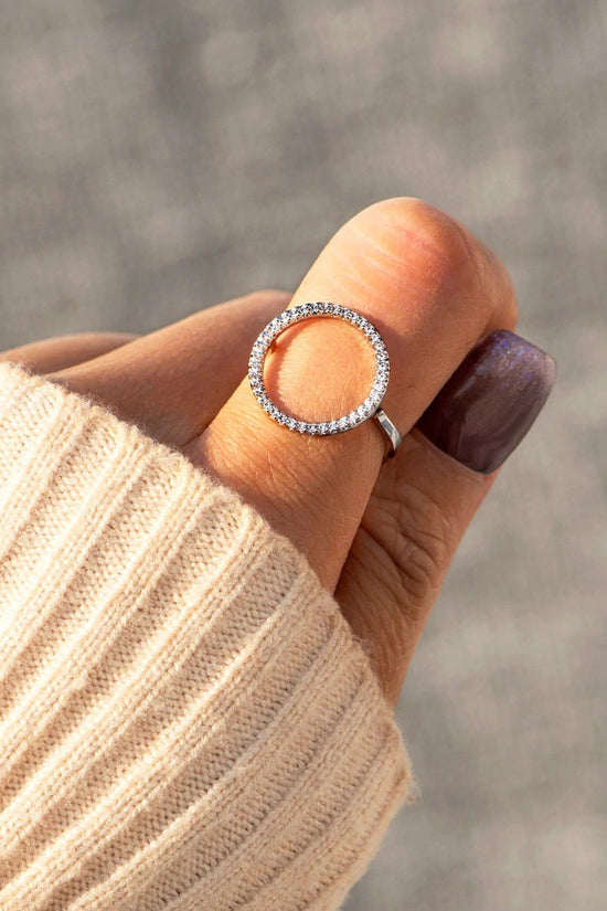 S925 Hollow Circle Cubic Zirconia Ring
