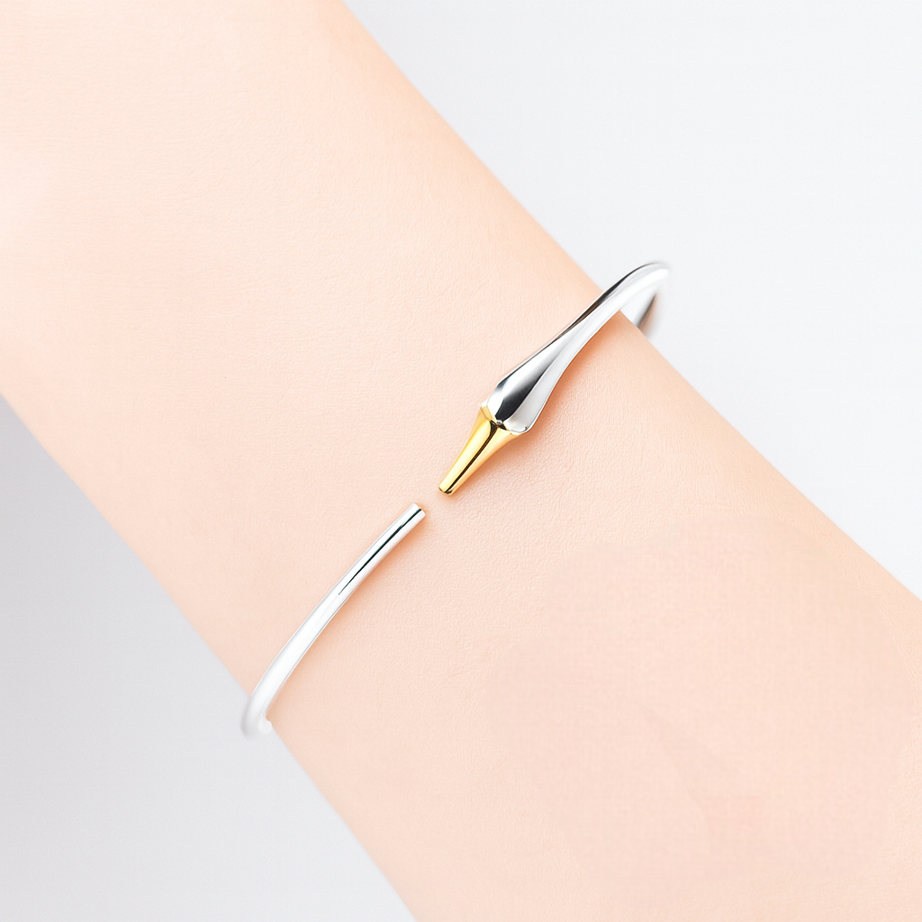 Silver Plated Swan Bangle