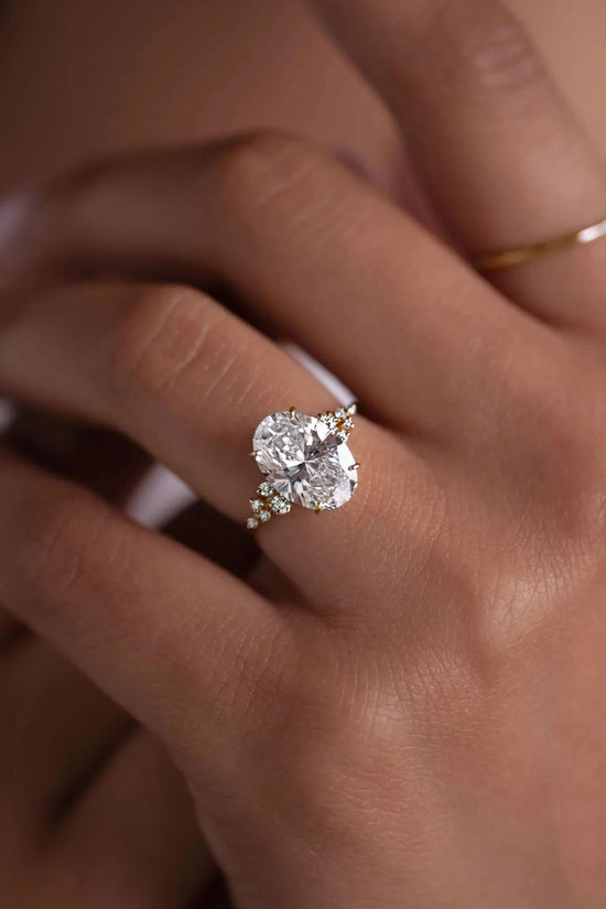 S925 Oval Zirconia Starry Ring