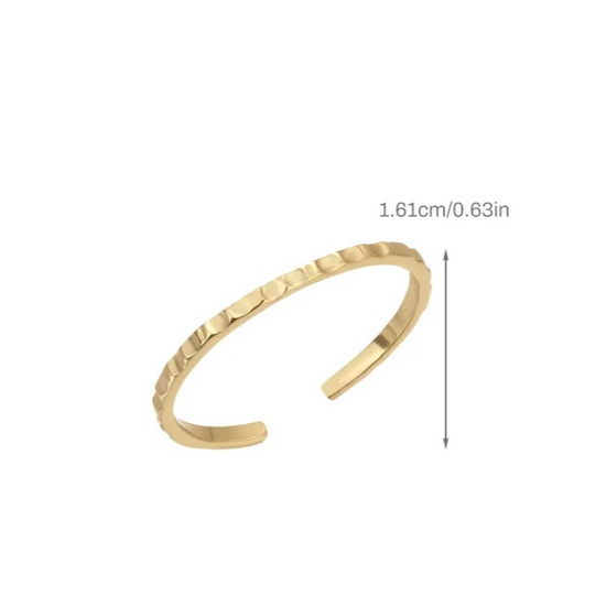 S925 Hammered Toe Ring